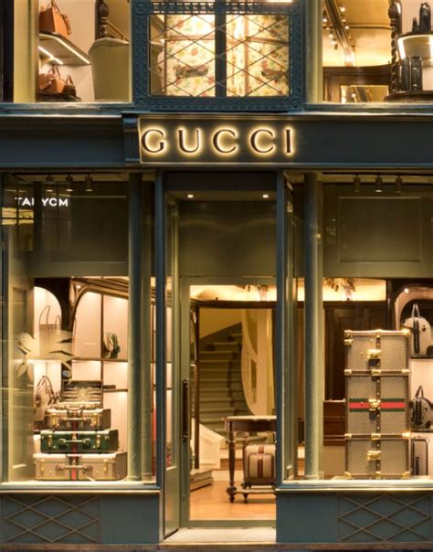 places that sell gucci shoes near me|closest gucci store near me.